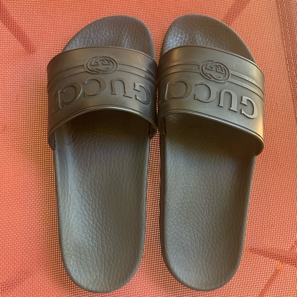Gucci slides sz 8 men’s